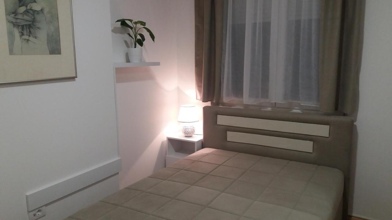 Apartman Stojanovic R ノヴィ・サド エクステリア 写真